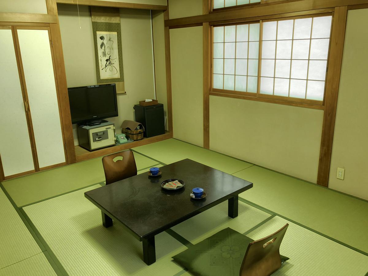 Takasaki Kannonyama Onsen Kinzanso Hotel Exterior foto